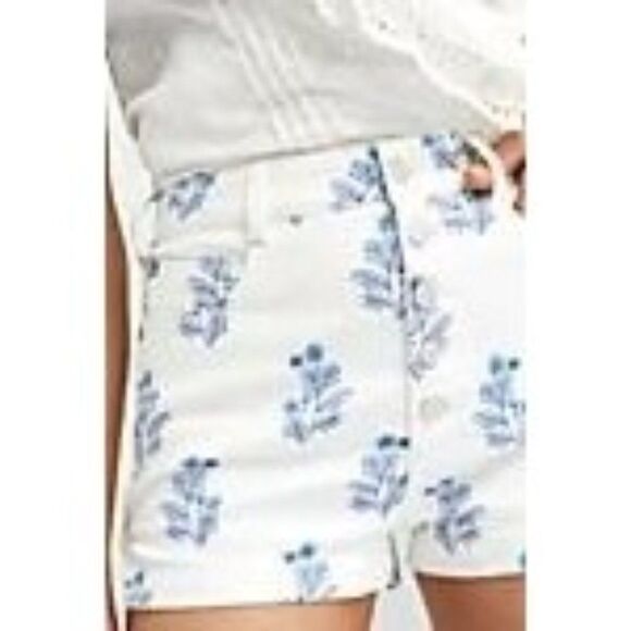 Pilcro Ultra High-Rise Denim Shorts size 32 fit 31